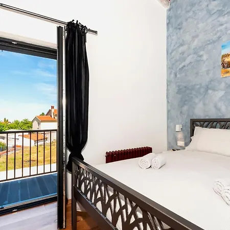 Villa Beautiful Baraka With Pool Near Pazin